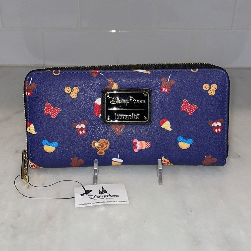Lounge Fly Wallet Disney Parks NWT Snack Treats Food Zip Continental Wallet HTF